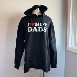 Black heavyweight “I Love Hot Dads” hoodie